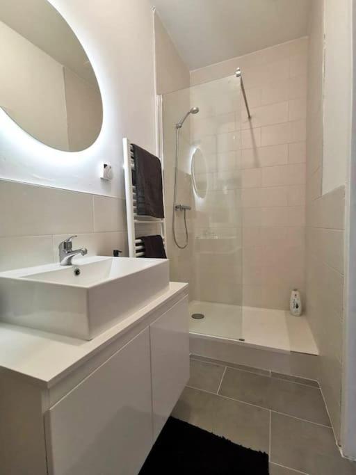 L'Elegant Duplex - Clim I Wifi I Proche Du Centre-Ville Miramas Dış mekan fotoğraf